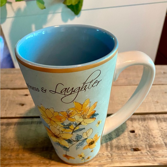 🔥2008 Pavilion Gift Company Bonita Family 09030 Floral tall Ceramic Mug🔥 NEW - Picture 3 of 9
